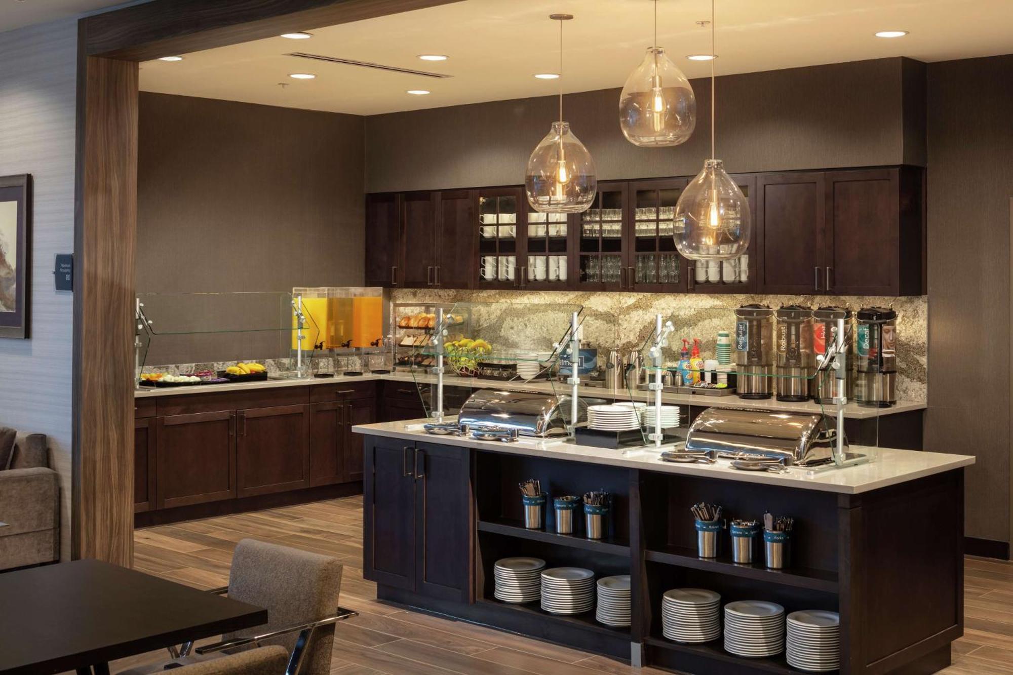 Homewood Suites By Hilton Needham Boston Bagian luar foto